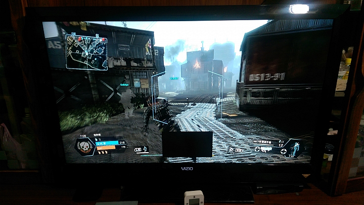 今天XBOX ONE 中間的黑色方塊是什麼?[已解決.是電視故障,與XBOX ONE無關..]
