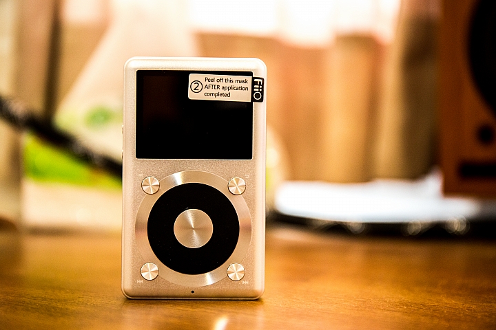 【開箱】Fiio X1 便攜高清無損音樂播放器