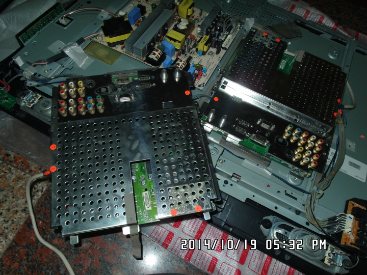 LG 32LC4D  自動關機 DIY更換機板