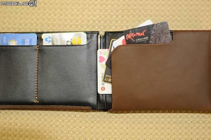 開箱- Bellroy Travel Wallet