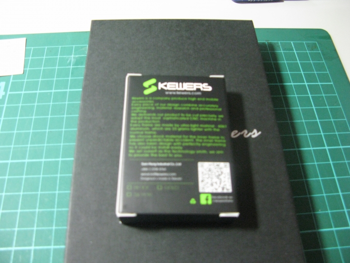 入手 KEWERS 的 SONY Xperia Z3 外框，簡單開箱！