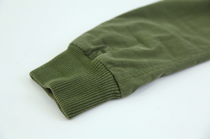 分享 DENIM&SUPPRY 軍綠外套開箱