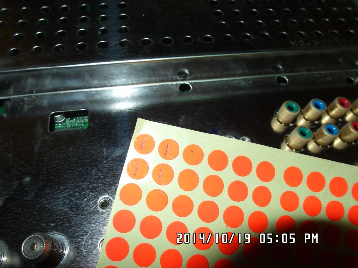 LG 32LC4D  自動關機 DIY更換機板