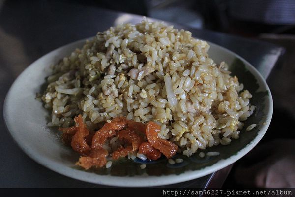 [食記] 嘉義東區 阿男炒飯 排隊消夜美食