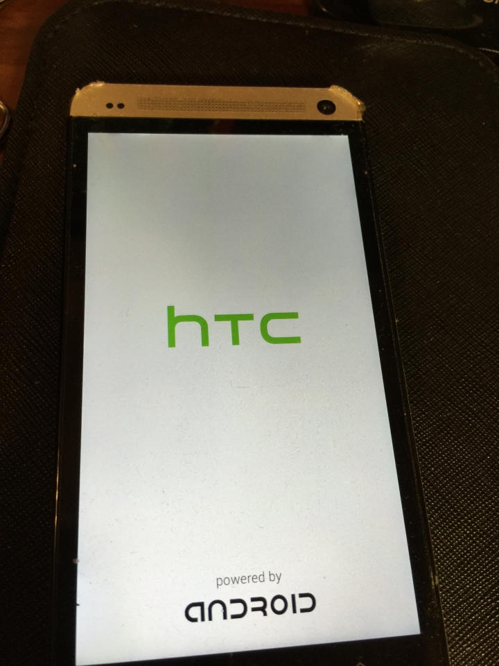 （10/30已解決） 我的 M7(801e) 刷機失敗, 求解(hTC new One M7 2013)