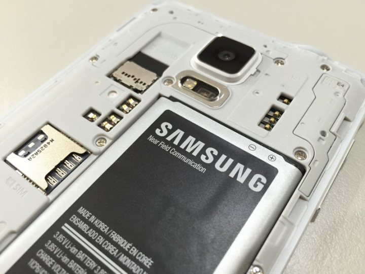 Samsung NOTE4實機把玩首發