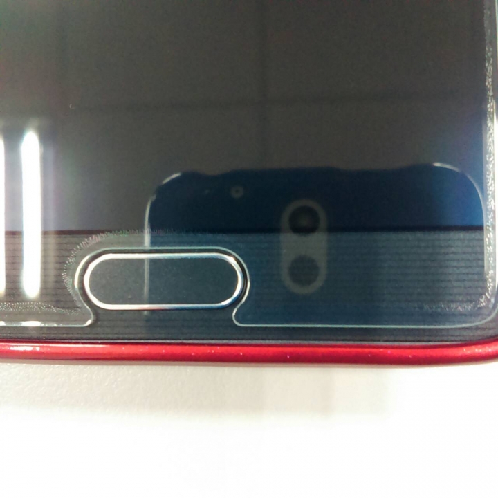 請問note4貼上玻璃貼之後會這樣？