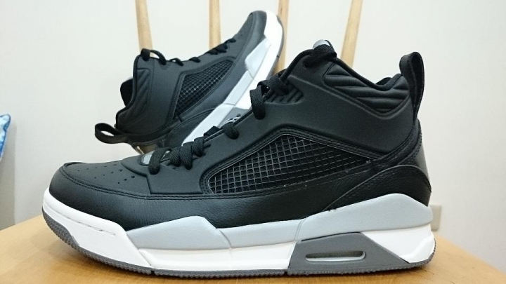 分享：黑色 JORDAN FLIGHT 9.5