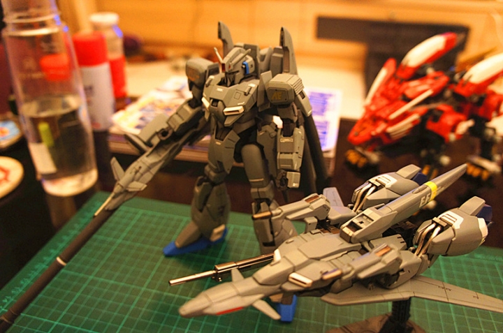 HG 1/144 Z PLUS [UNICORN VER.]