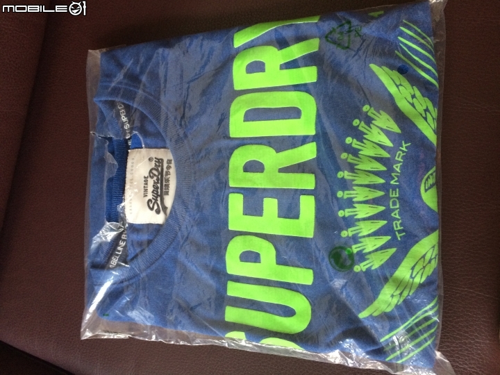 Superdry 沒良心發現再更新！brilliant, we are top of world！！短T開箱及台灣官網訂購經驗分享