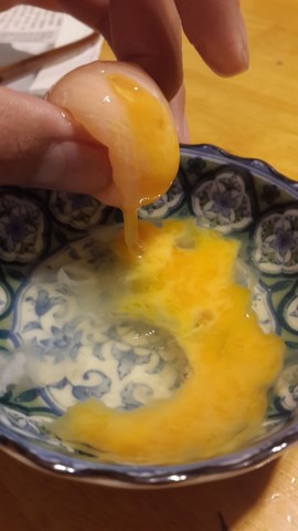 買到詭異的雞蛋