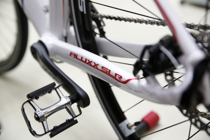 Giant 2015  Reign 27.5 AND FastRoad SLR 2 開箱文