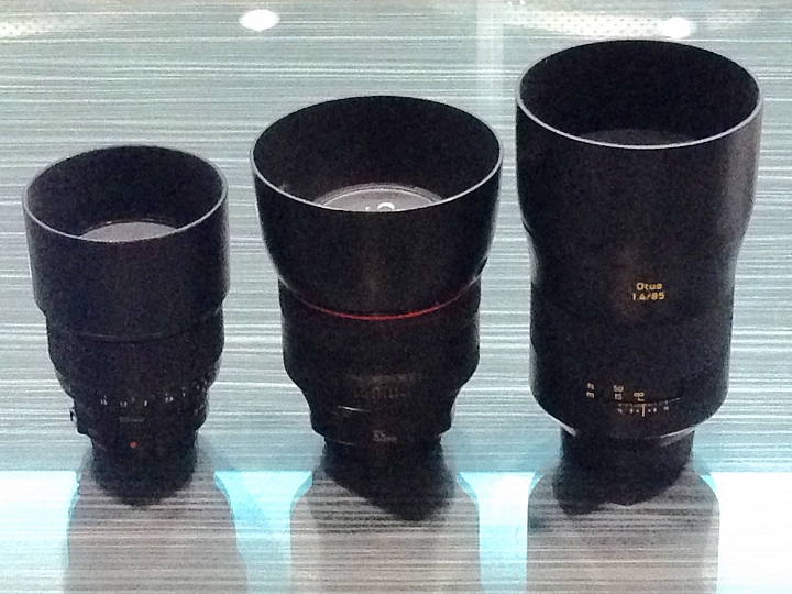 最沒有誠意的小開箱...ZeissOtus 85/1.4 PK Canon照妖鏡