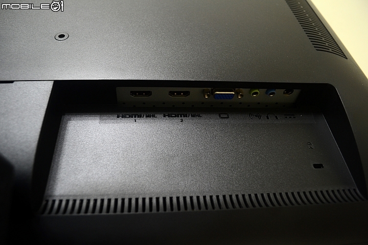 ViewSonic VX2858Sml 28吋螢幕簡易開箱，大尺寸螢幕的初體驗！