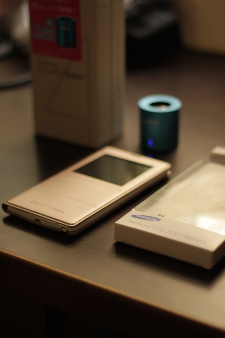 Galaxy Note 4 white & S View Gold 絕配/相機原圖輸出