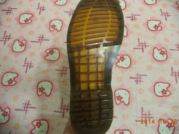 幫忙鑑定Dr. Martens真假