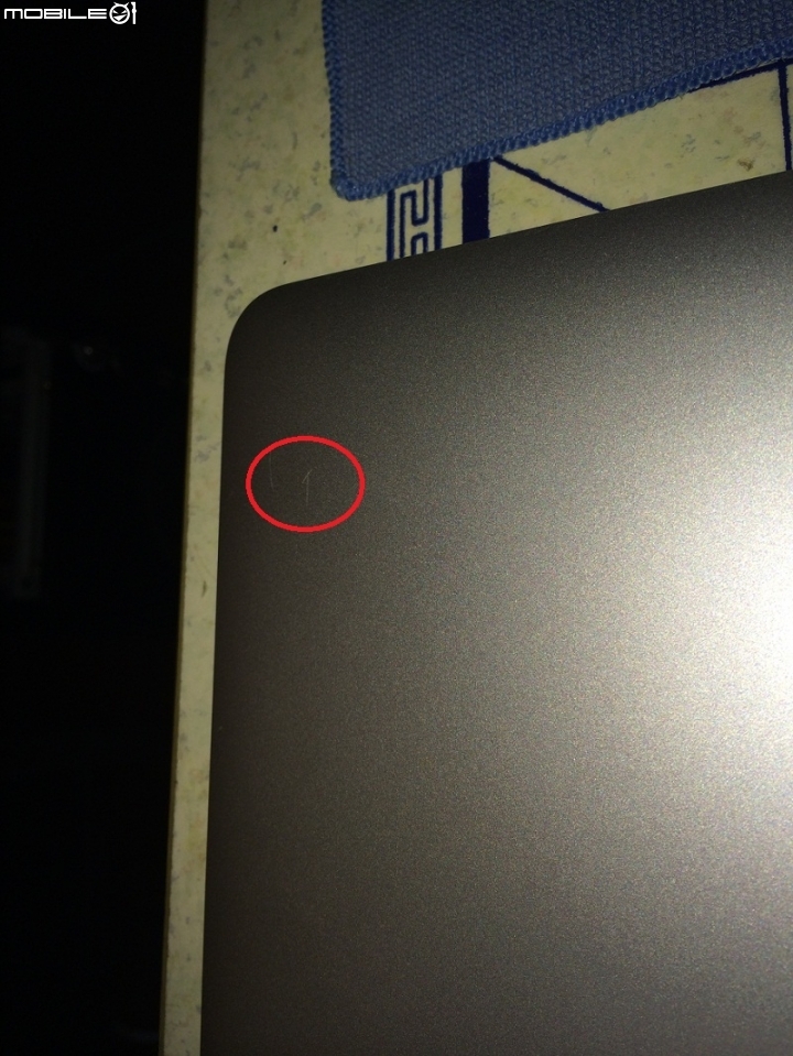 官網買的macbook air 品管似乎有點差