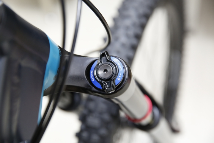 Giant 2015  Reign 27.5 AND FastRoad SLR 2 開箱文