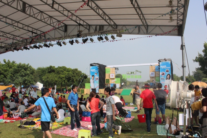 八人行、大場面，快樂野餐趣！(圖多)