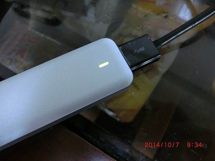 Macbook Air 13' 2012年版  128GB太小了   買個創見JetDrive 520來敗一敗