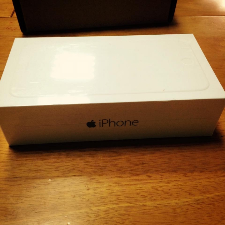 iPhone 6 Plus 128GB  Space Grey unboxing (開箱)
