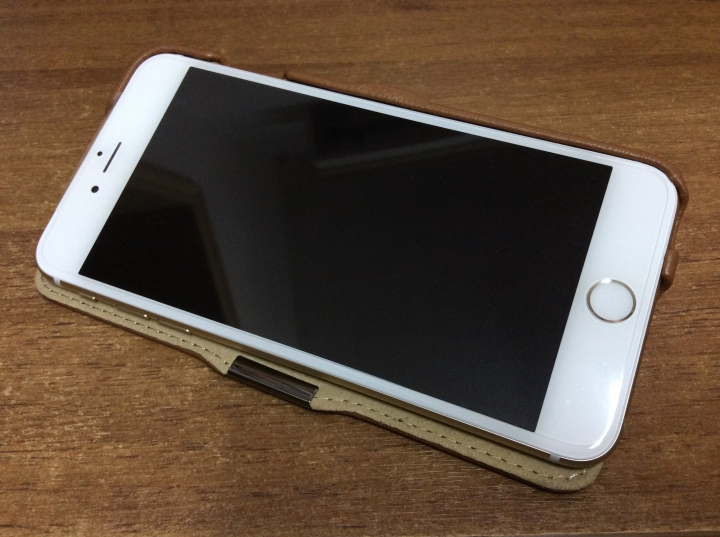 [分享] iPhone 6 Plus ICARER 真皮保護套