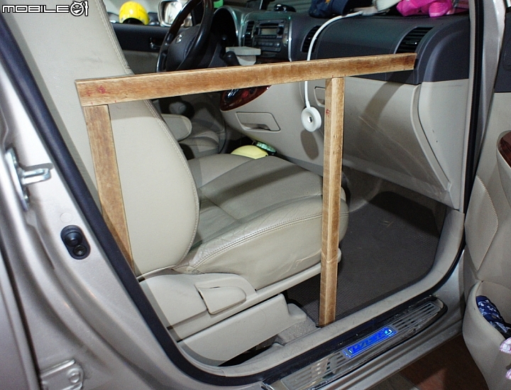 Wish車中床DIY for 2大2小 <圖多>