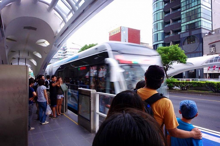(討論)台中大眾運輸只剩公車?!
