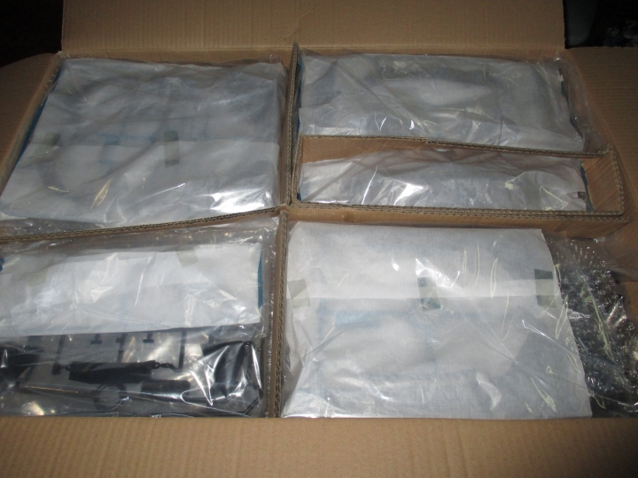 1/8 POCHER  LP 700-4 ROADSTER