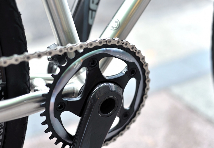 SPEEDONE CX8搭配Sram CX1，一台帥到爆錶的越野公路車