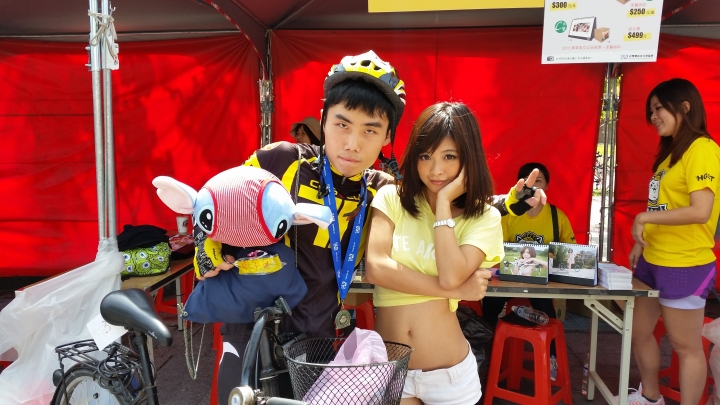 漸曉弛的騎~!台中~日~'不落爬坡好開心喔