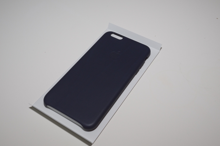 [簡單開箱]  iPhone 6 Plus 深藍色原廠皮套