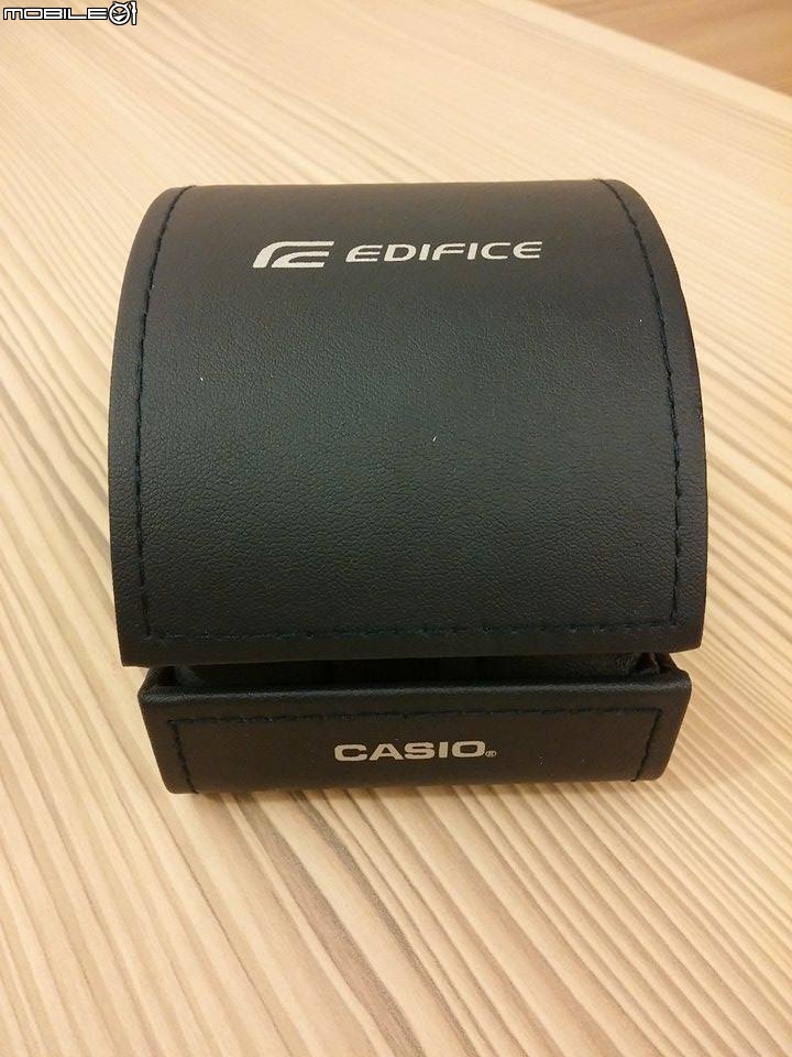 [開箱] 紀念踏入社會第一個月 CASIO  ERA 300B
