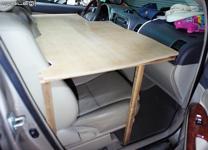 Wish車中床DIY for 2大2小 <圖多>