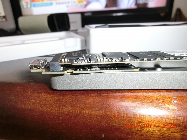 Macbook Air 13' 2012年版  128GB太小了   買個創見JetDrive 520來敗一敗