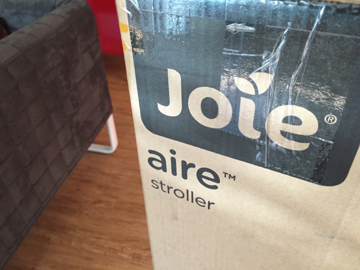{mr.獅;:彘 分享&開箱} 輕便推車好選擇~ Joie aire