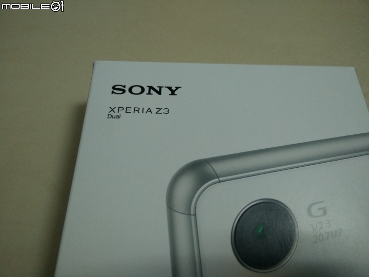 SONY Xperia Z3 DUAL (香港)雙卡版~簡單開箱~應該是台灣第一開吧><~