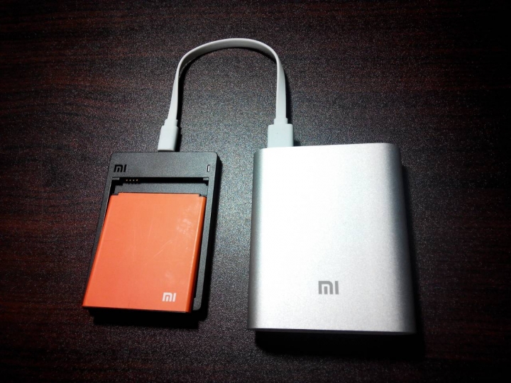【求解】小米電源充電池，8X%就不充了...