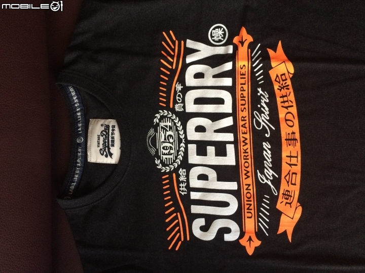 Superdry 沒良心發現再更新！brilliant, we are top of world！！短T開箱及台灣官網訂購經驗分享