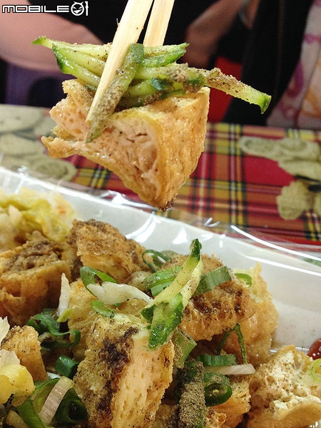 【高雄。左營區】瑞豐夜市-石記臭豆腐.豆皮