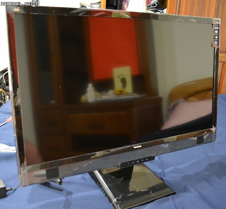 [開箱] 孝親機ViewSonic VX2858Sml XDDD