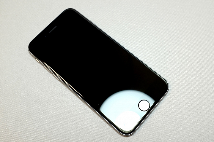 Rhino Shield犀牛盾iPhone 6保護貼開箱