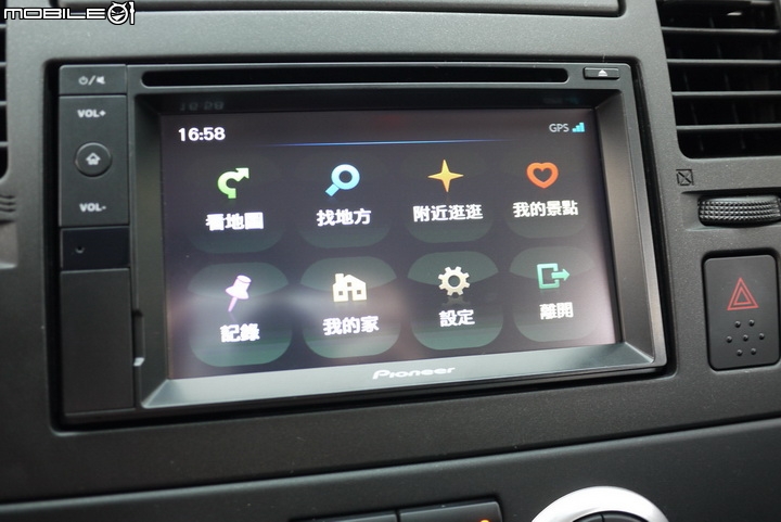 [開箱]Pioneer AVIC-F7300T 主機簡單開箱