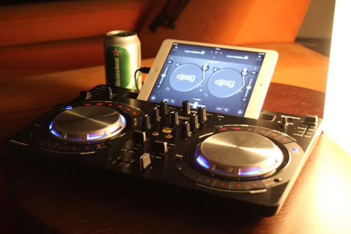 <開箱> Party隨我行，DJ就是我 Pioneer DDJ-WeGO3