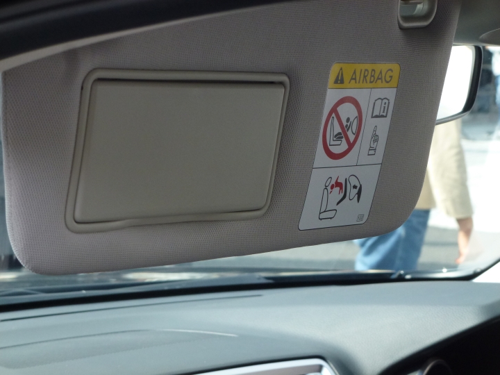 日本增上寺的車輛展示照
