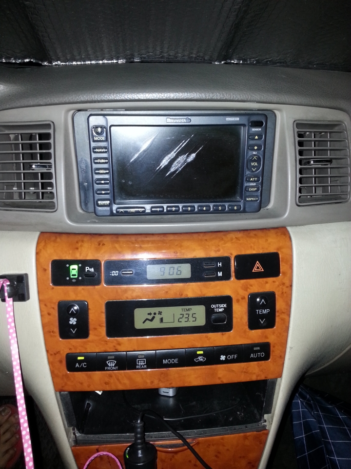Toyota 03年 Autis 請問有人會改 Aux-in 接頭嗎 ?