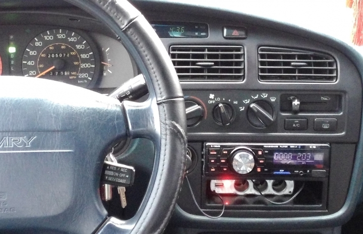 不朽老白馬 TOYOYA CAMRY 1991