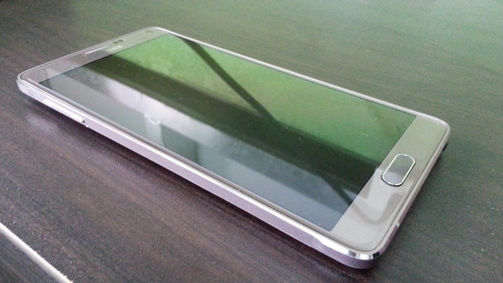 Note 4 金 簡易開箱~~~