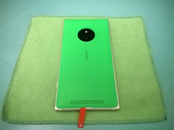 Nokia Lumia 830簡單開箱文