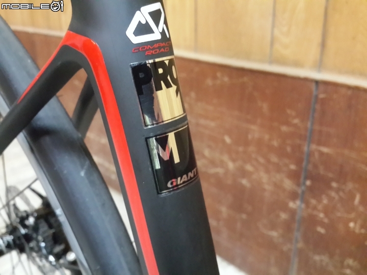 DEFY ADVANCED PRO 1 M號開箱